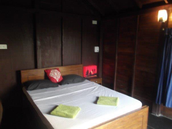 Rock Water Resort Morjim Zimmer foto