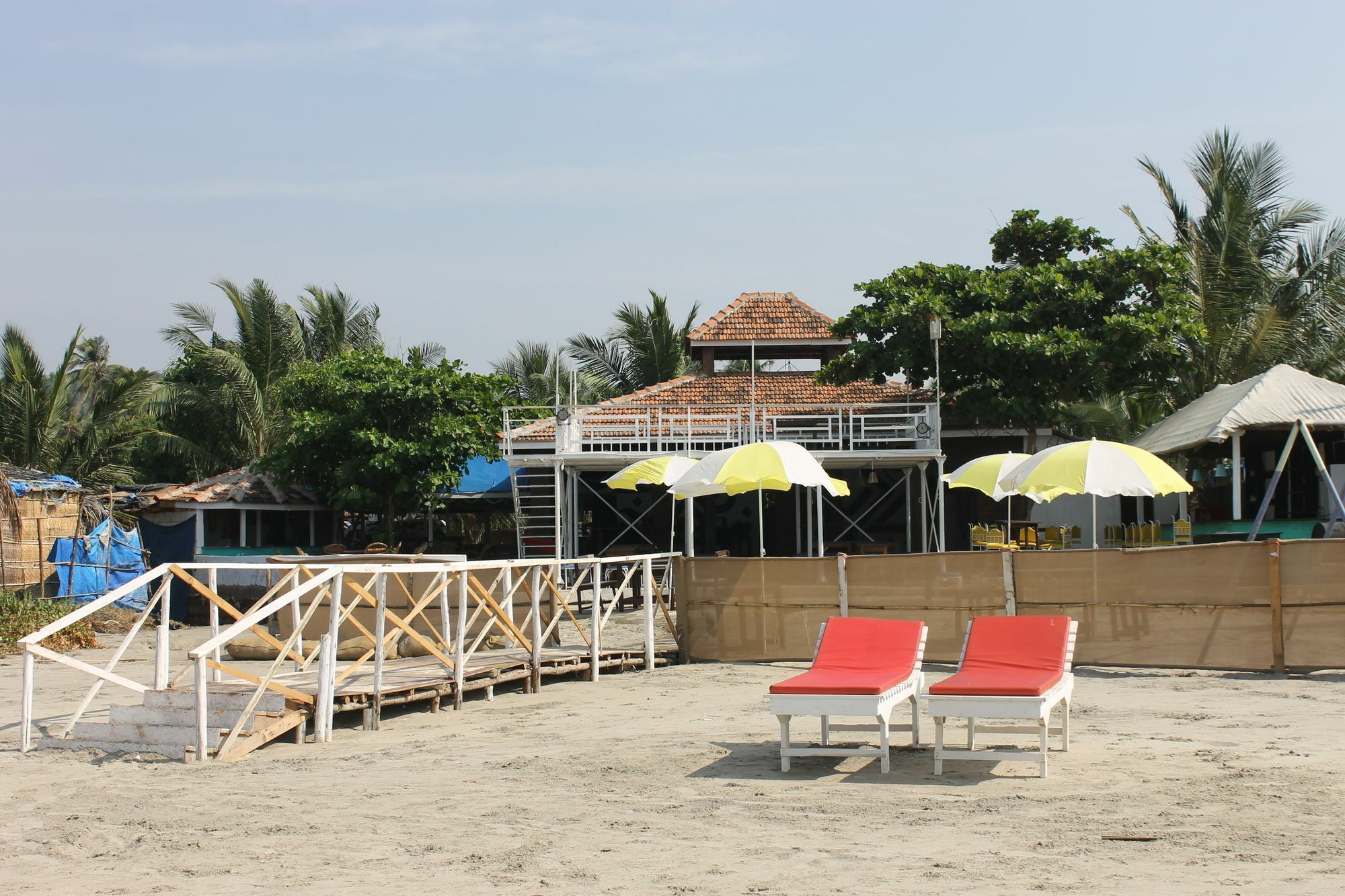 Rock Water Resort Morjim Exterior foto